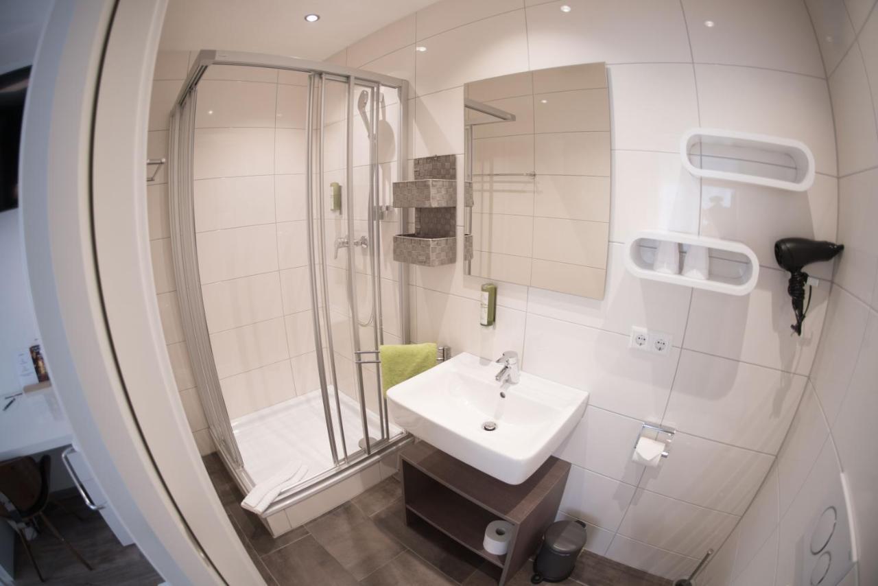 Cityapartment K1 Klimatisiert Friedrichshafen Exteriör bild